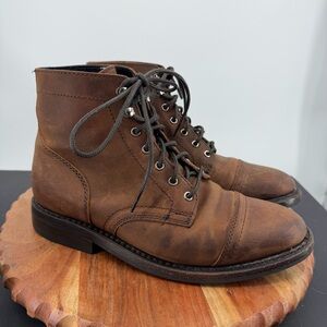 Thursday Boot Company Captain cap-toe boot in brown leather sz 8